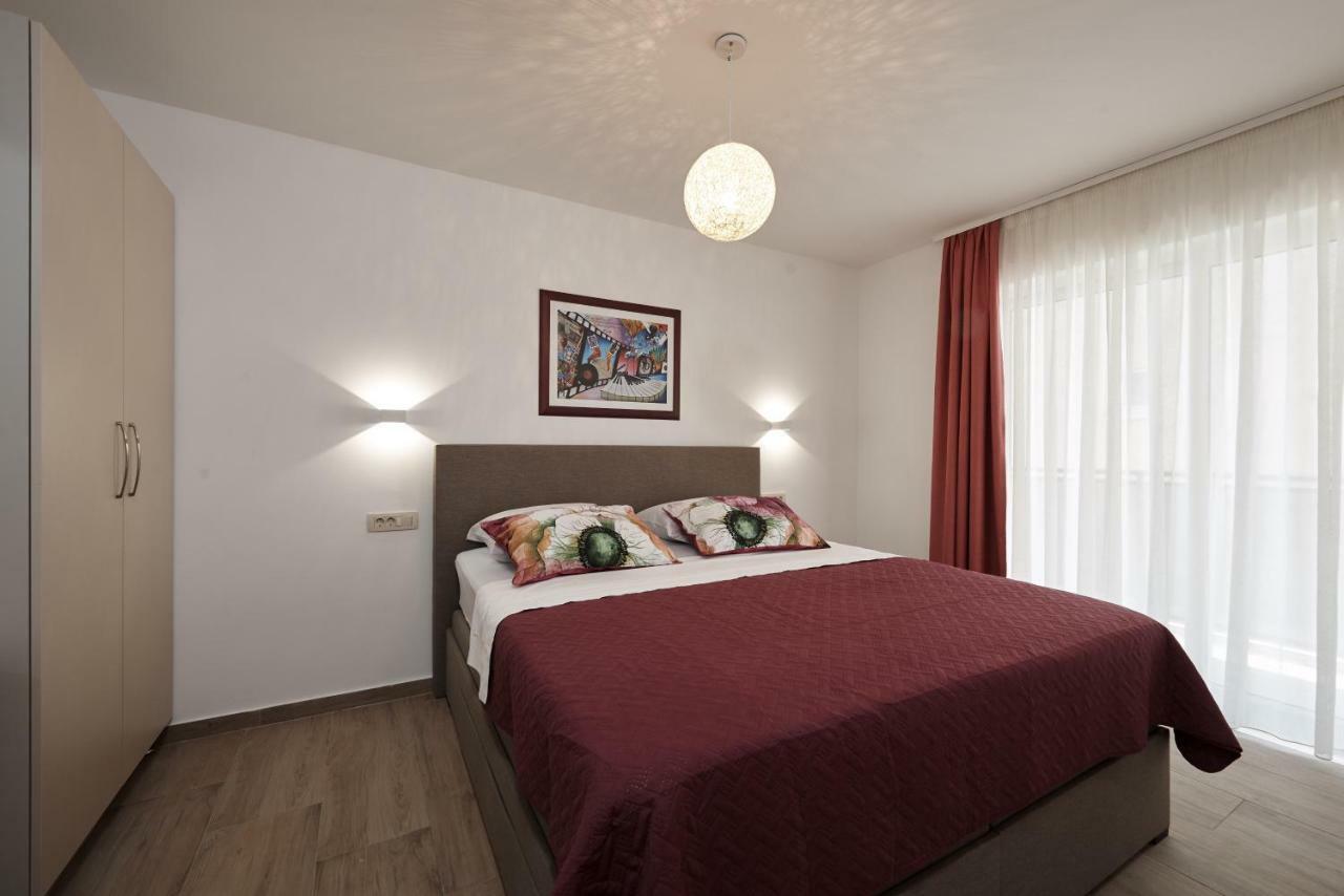Sunny Side Apartment Trogir Exterior photo