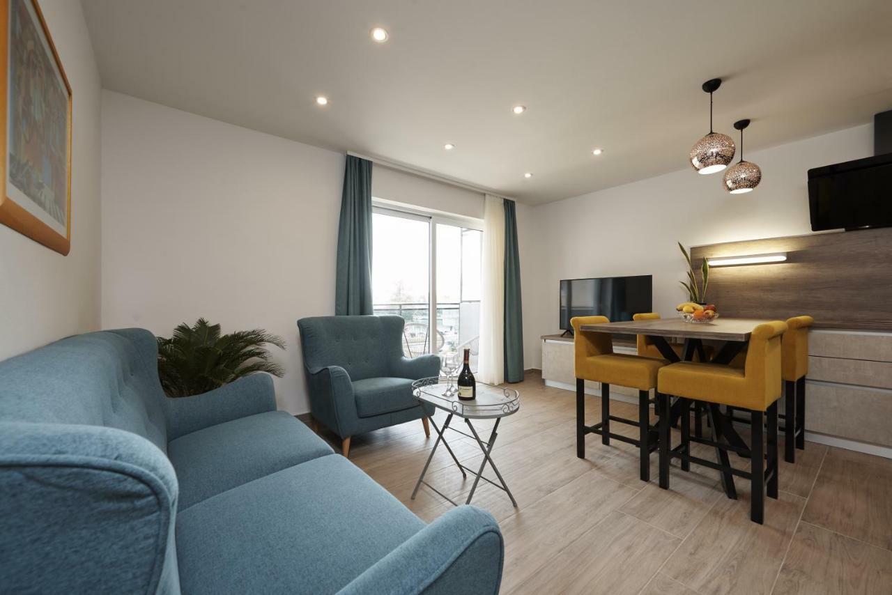 Sunny Side Apartment Trogir Exterior photo