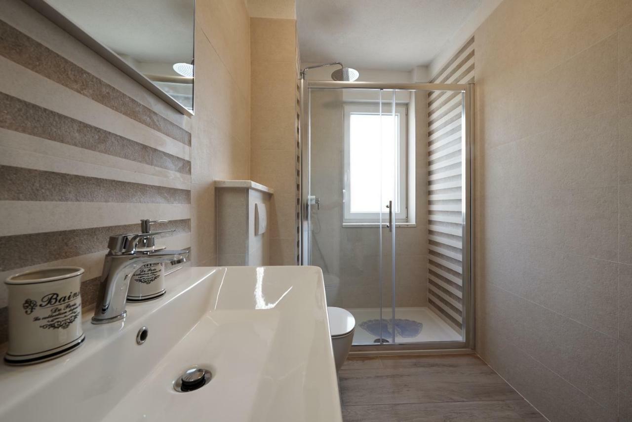 Sunny Side Apartment Trogir Exterior photo