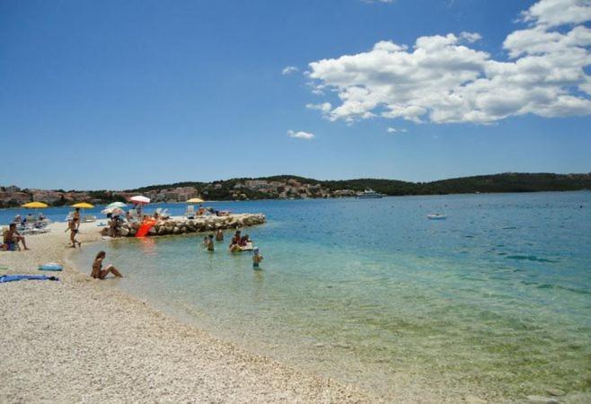 Sunny Side Apartment Trogir Exterior photo